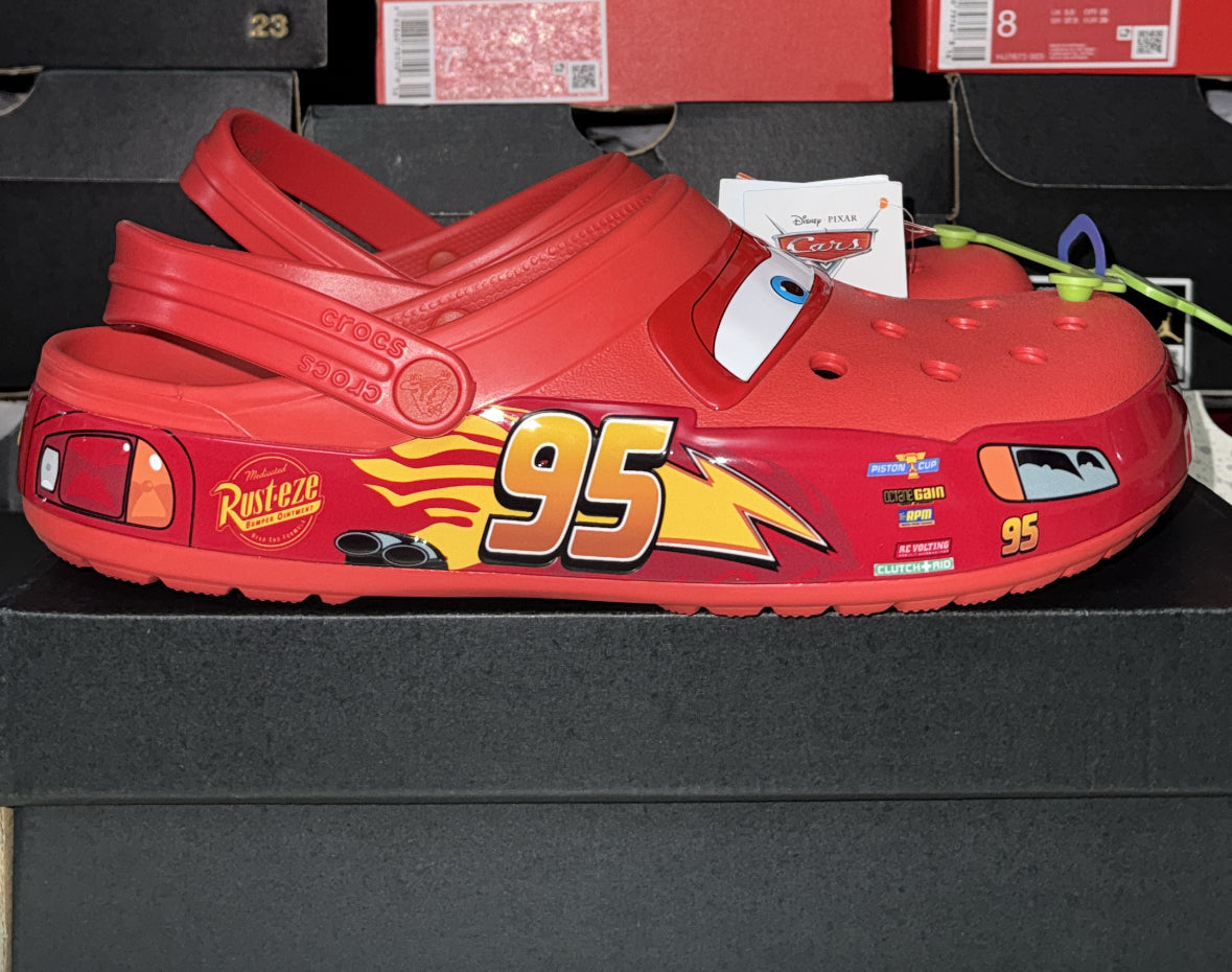 New Balance, Asics, Crocs