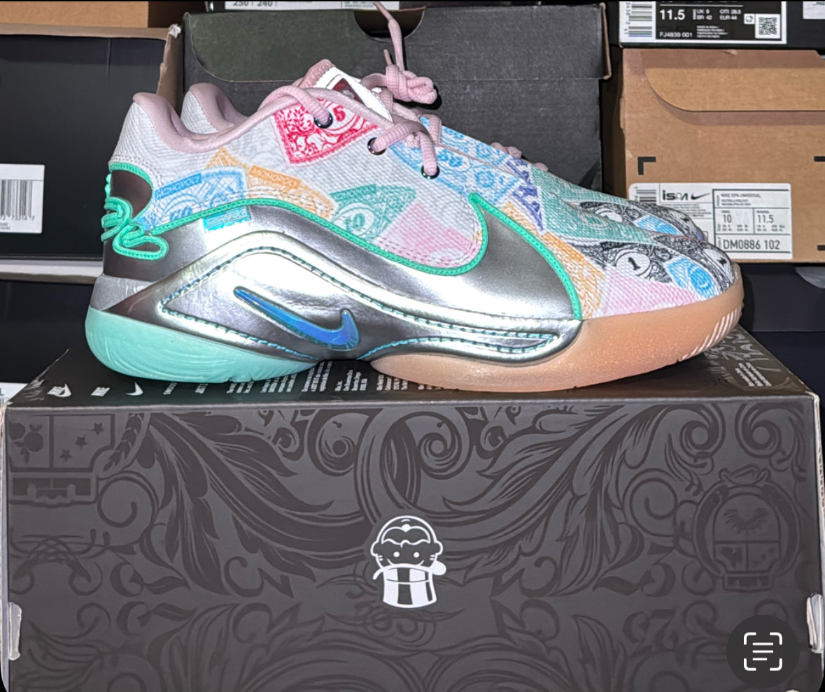 Lebron 22 "Monopoly"