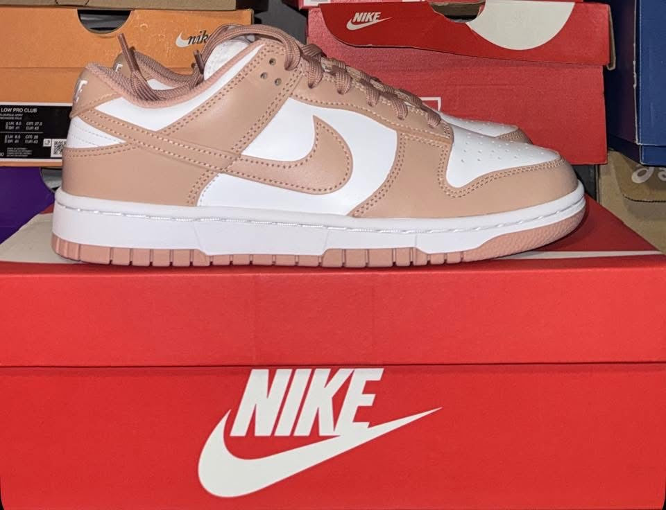 Dunk Low "Rose Whisper"