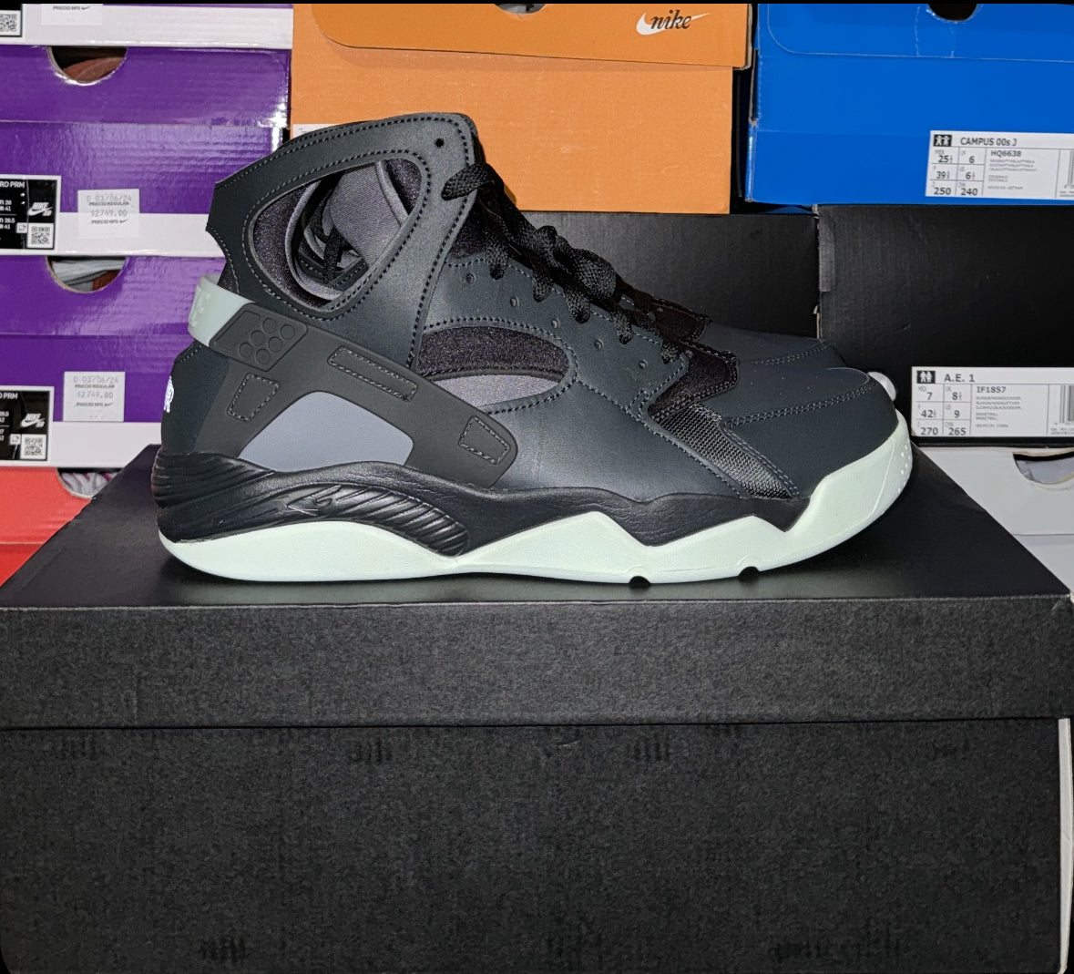 Nike Air Flight Huarache "Barley"