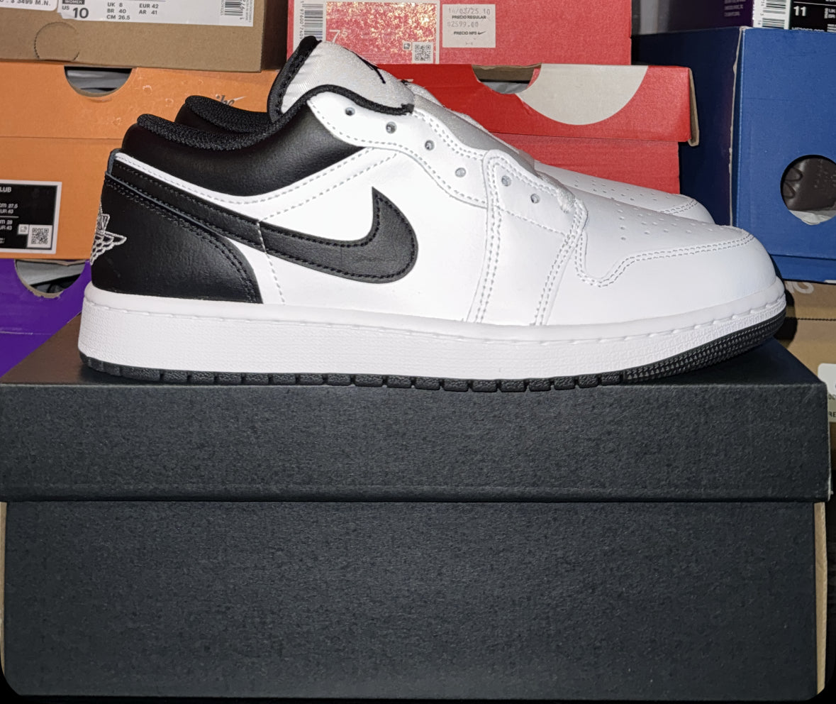 Jordan 1 Low "Panda"